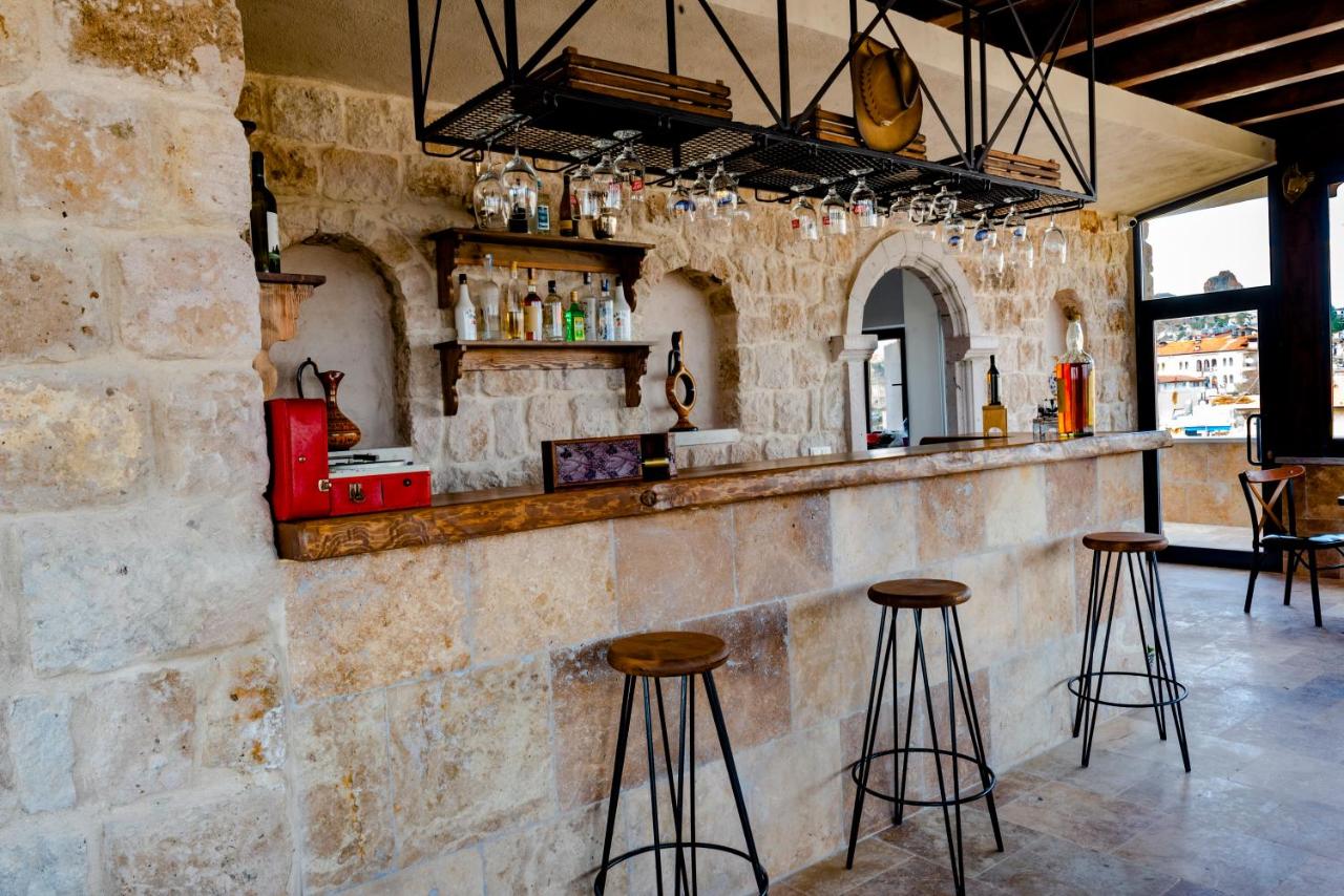 Megaron Cave Hotel, фото 15