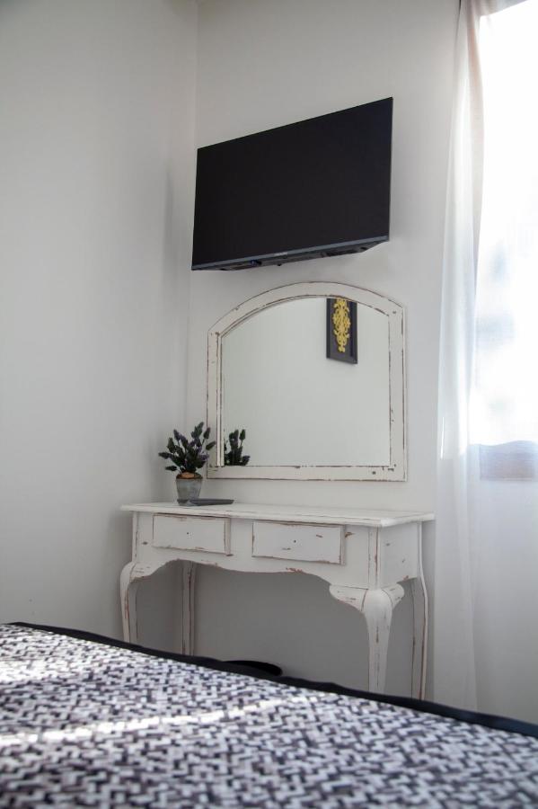 Mira Otel Alsancak 3*, фото 9