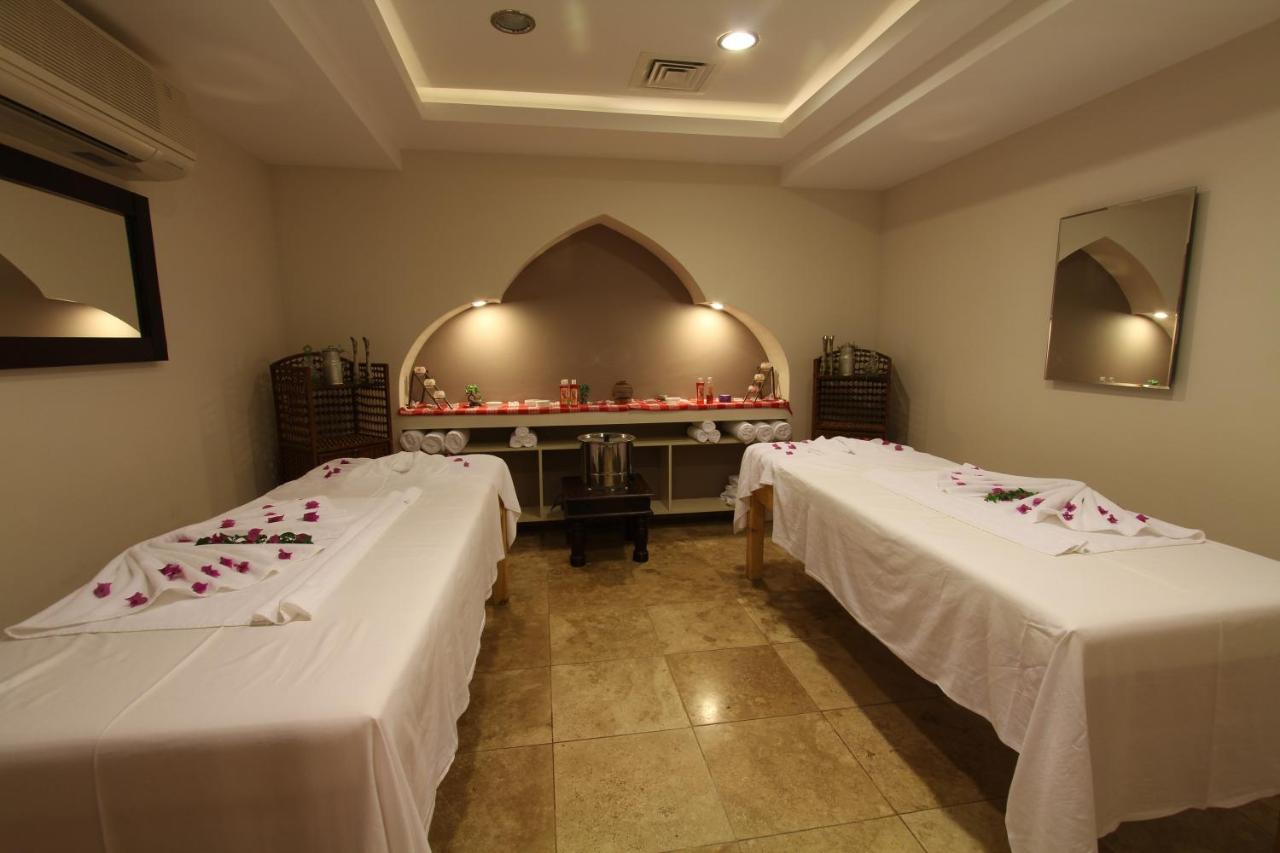 Nira Boutique Hotel