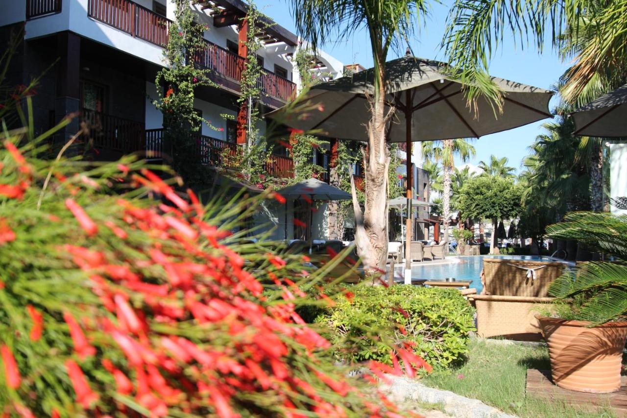Nira Boutique Hotel, фото 8