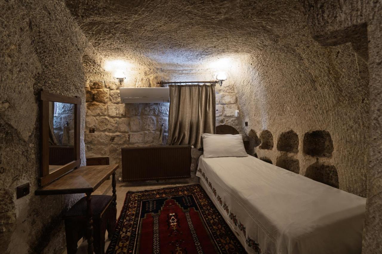 Oread Cave Suites