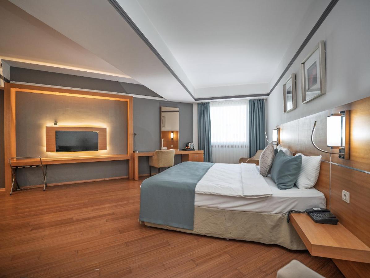 Perissia Hotel & Convention Center 5*