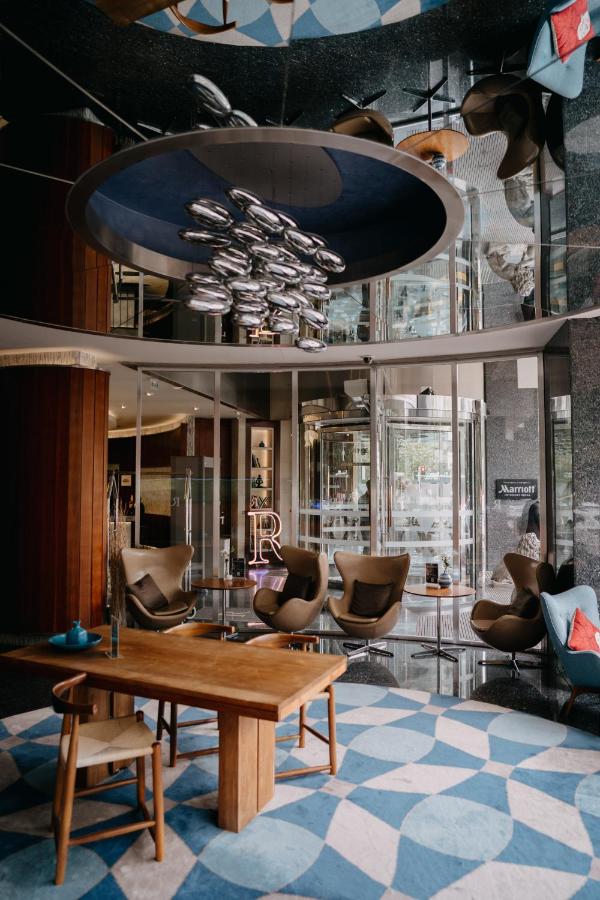 Renaissance Izmir Hotel 5*