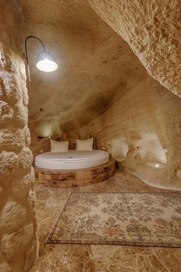 Solem Cave Suites, фото 15
