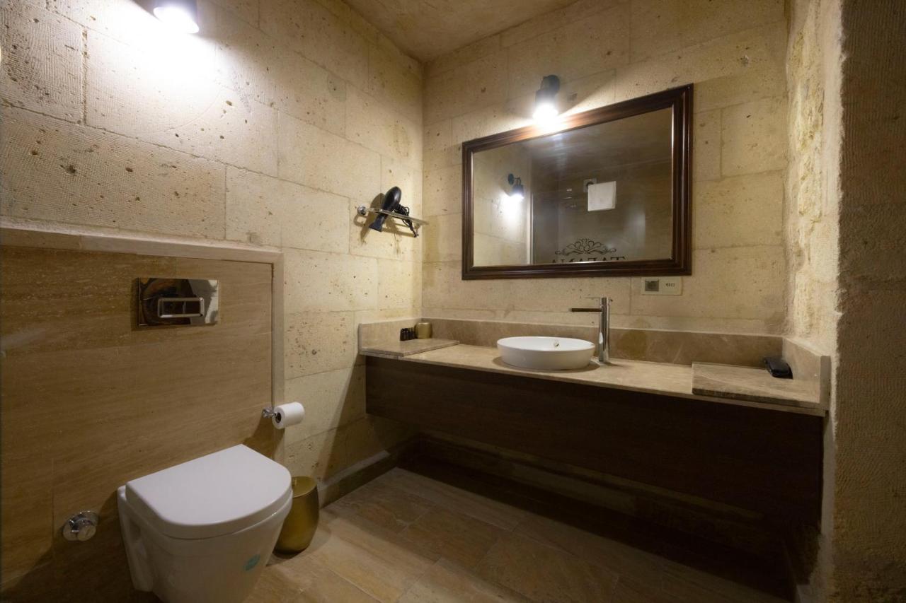 Tafana Cave & Stone Lodge, фото 3