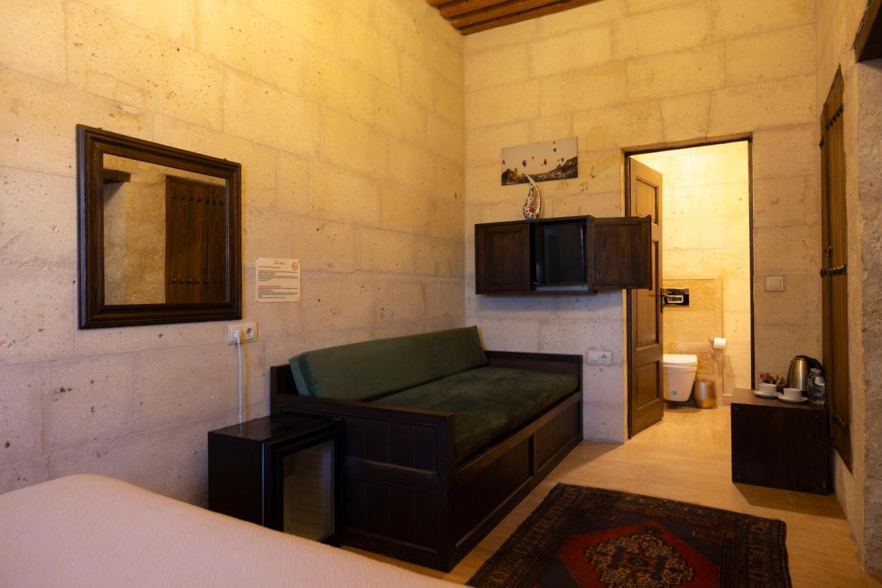 Tafana Cave & Stone Lodge, фото 4