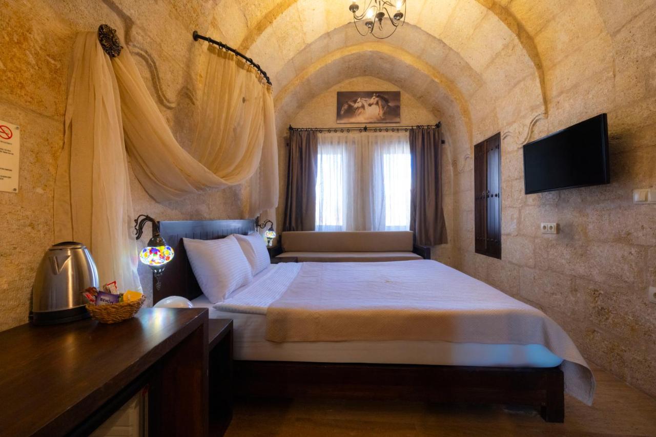 Tafana Cave & Stone Lodge, фото 5