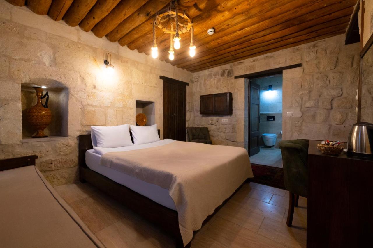 Tafana Cave & Stone Lodge, фото 11
