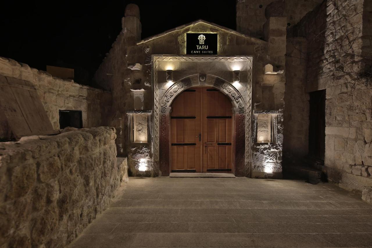 Taru Cave Suites 5*