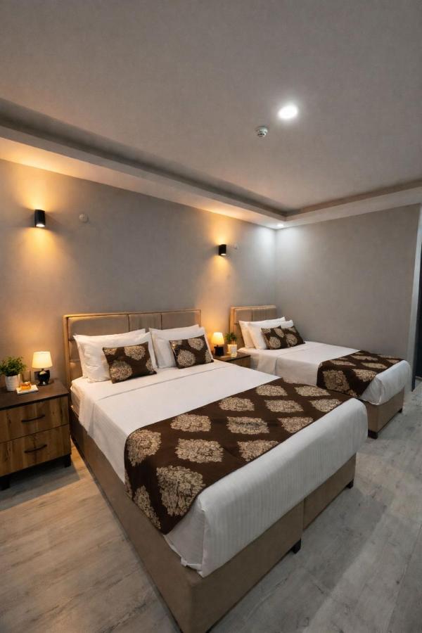 Whitestone Hotel, фото 16