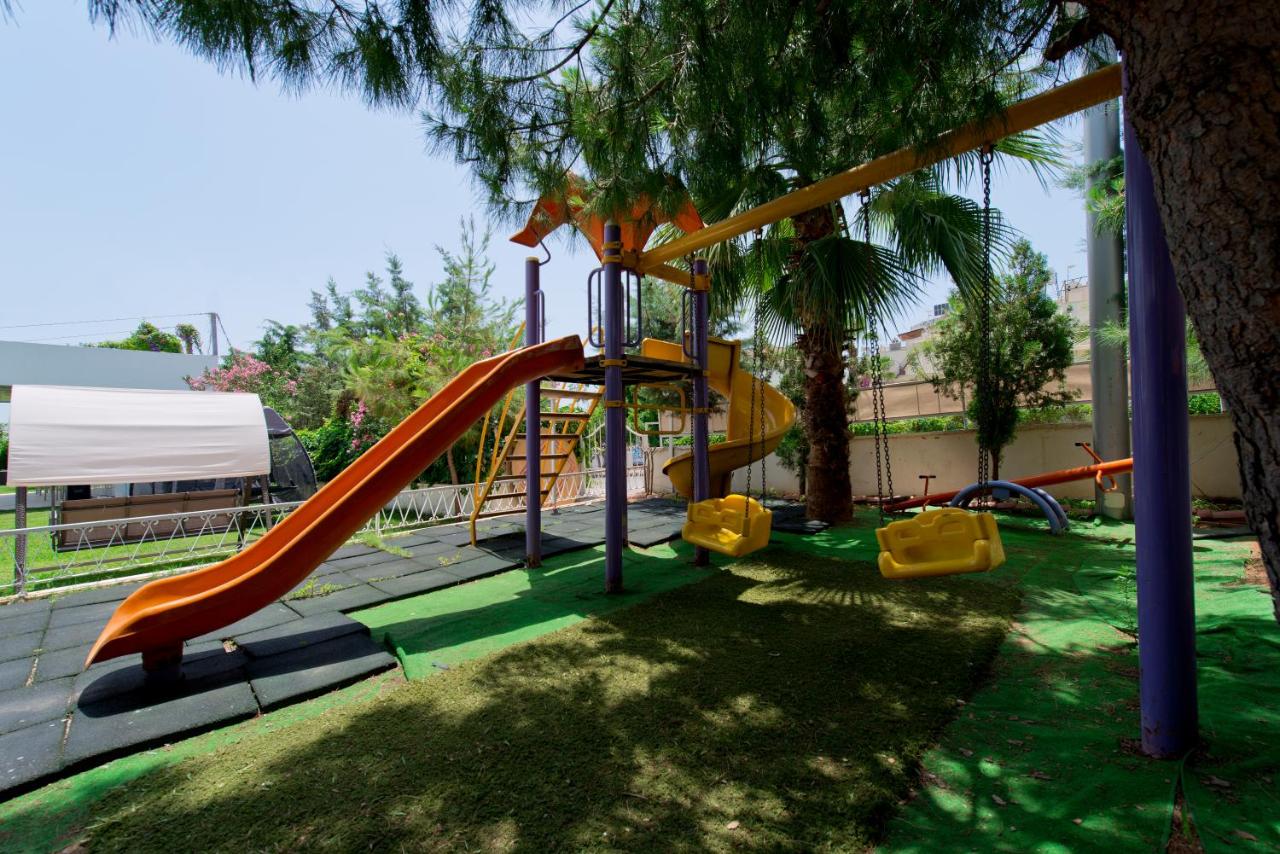 Lara World Hotel 3*