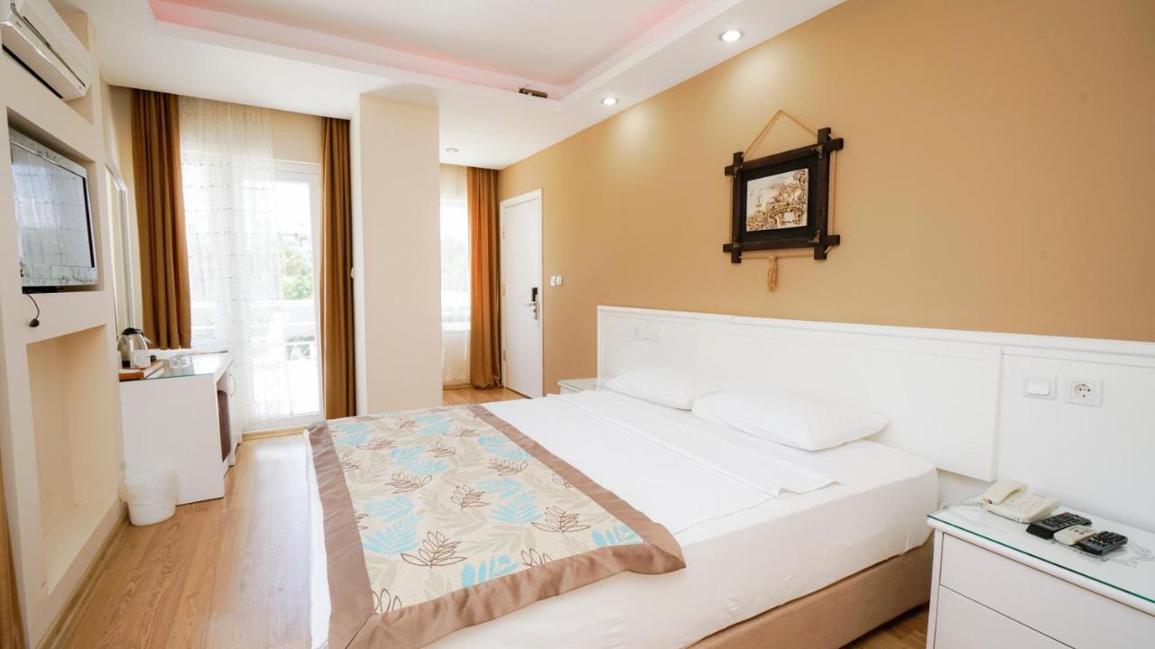 Lara World Hotel 3*, фото 2