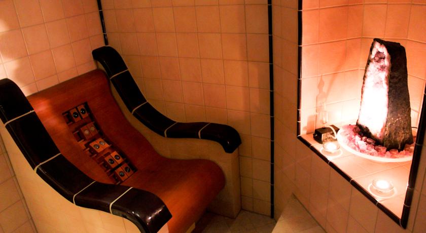 Golden Tulip Khatt Springs Resort & Spa 5*, фото 9