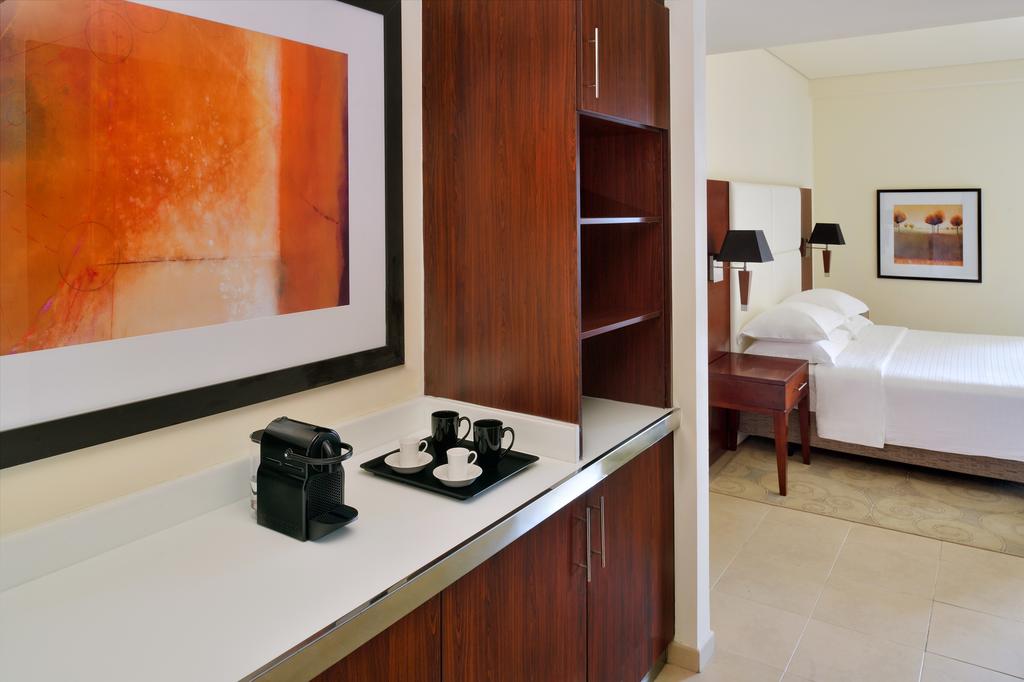 Delta Hotels by Marriott, Jumeirah Beach 4*, фото 7