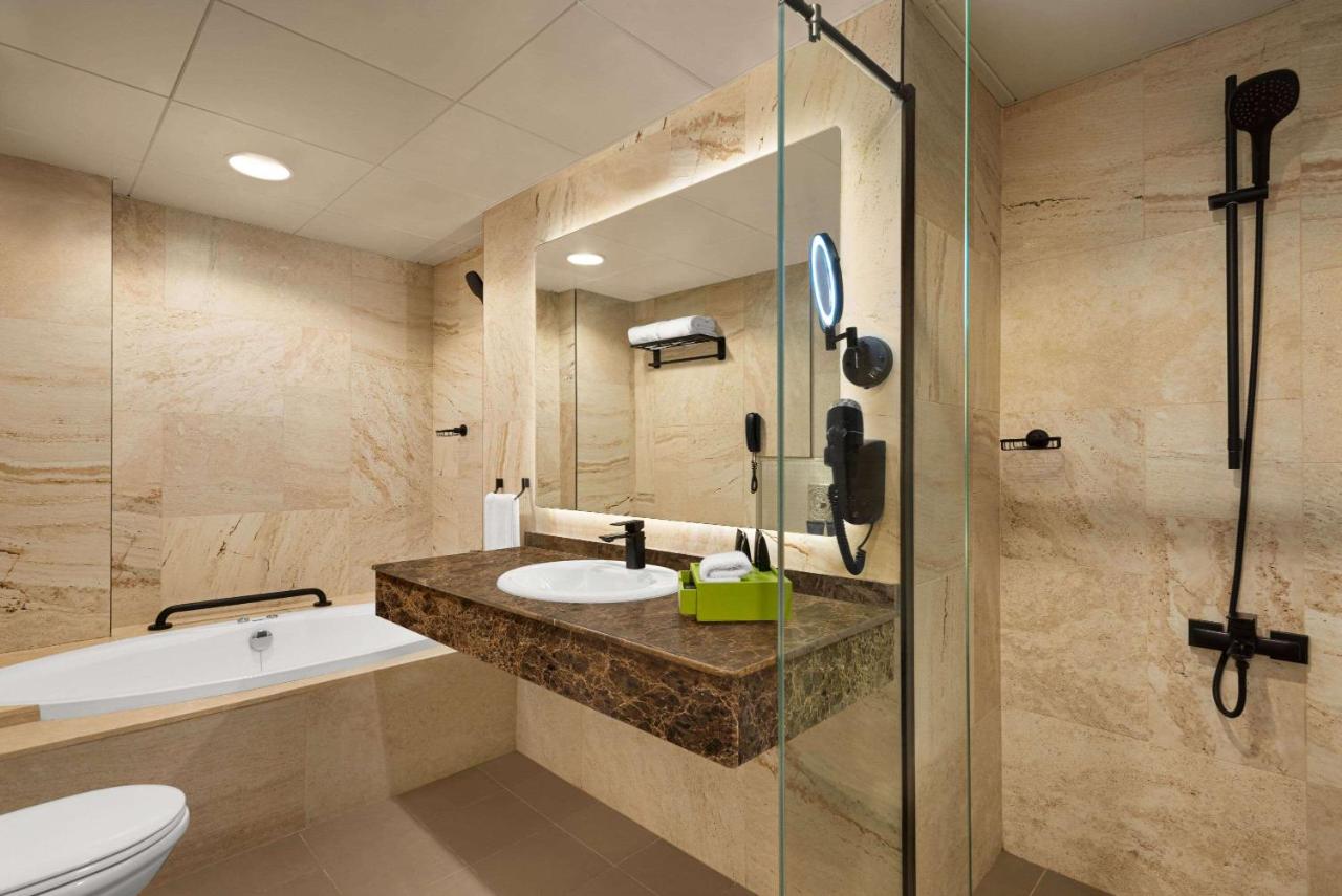 La Quinta by Wyndham Bur Dubai 4*, фото 9