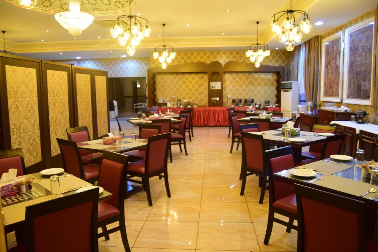 Sharjah International Airport Hotel 2*, фото 3