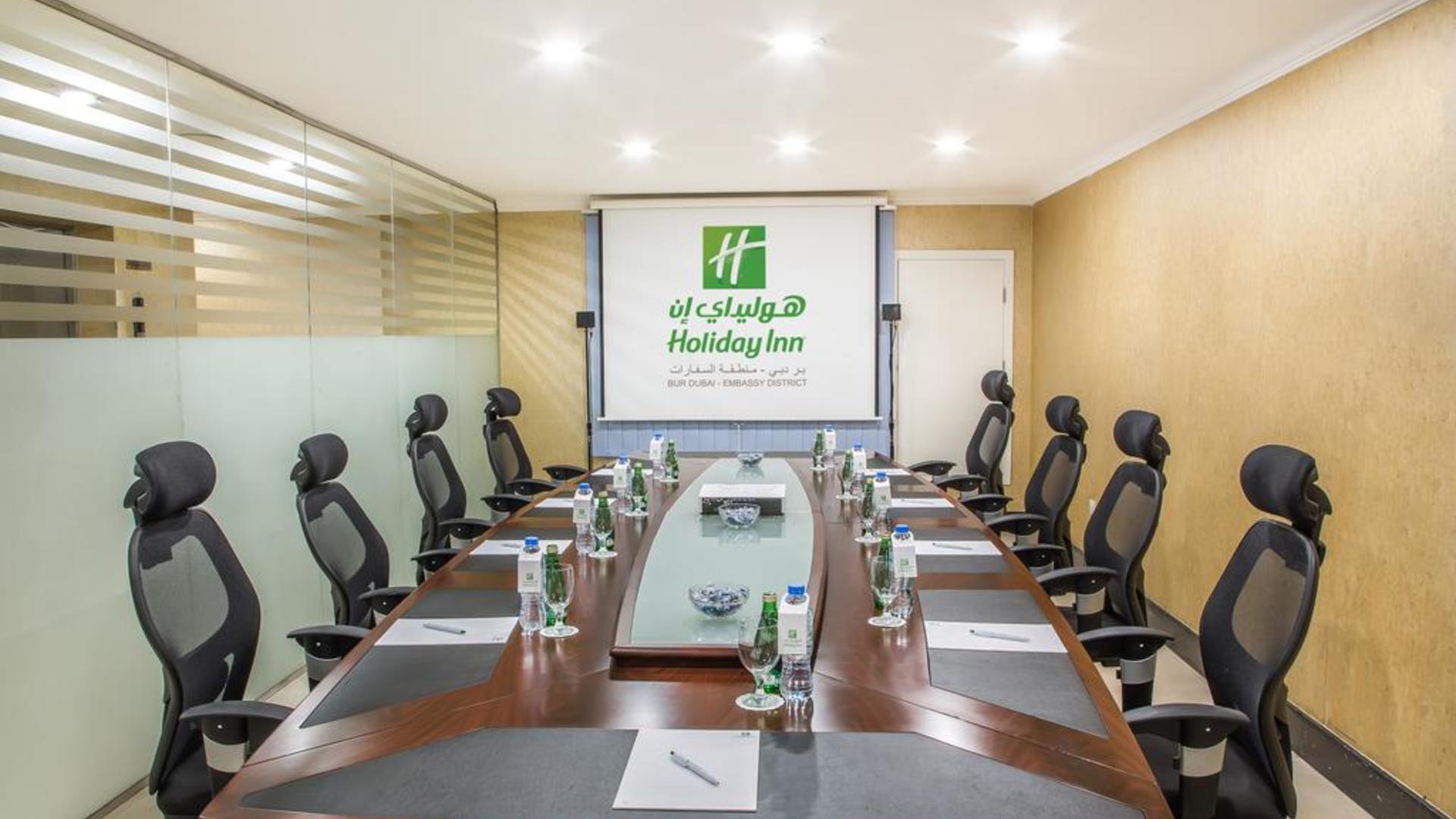 Holiday Inn Bur Dubai - Embassy District 4*, фото 9