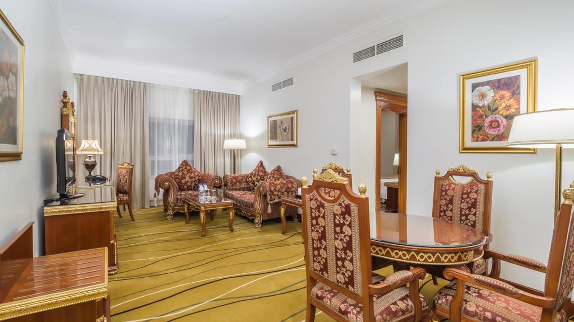 Holiday Inn Bur Dubai - Embassy District 4*, фото 3