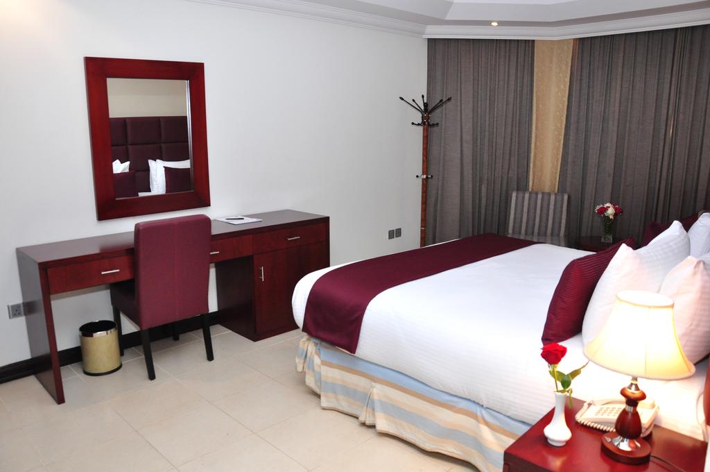 Ewa Ajman Suites Hotel 4*, фото 9