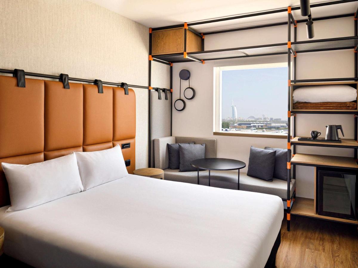 Ibis Al Barsha 3*