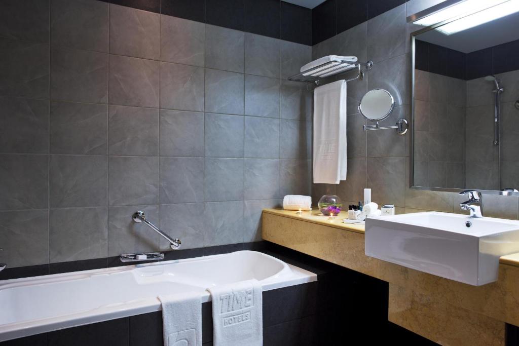 TIME Grand Plaza Hotel 4*, фото 14