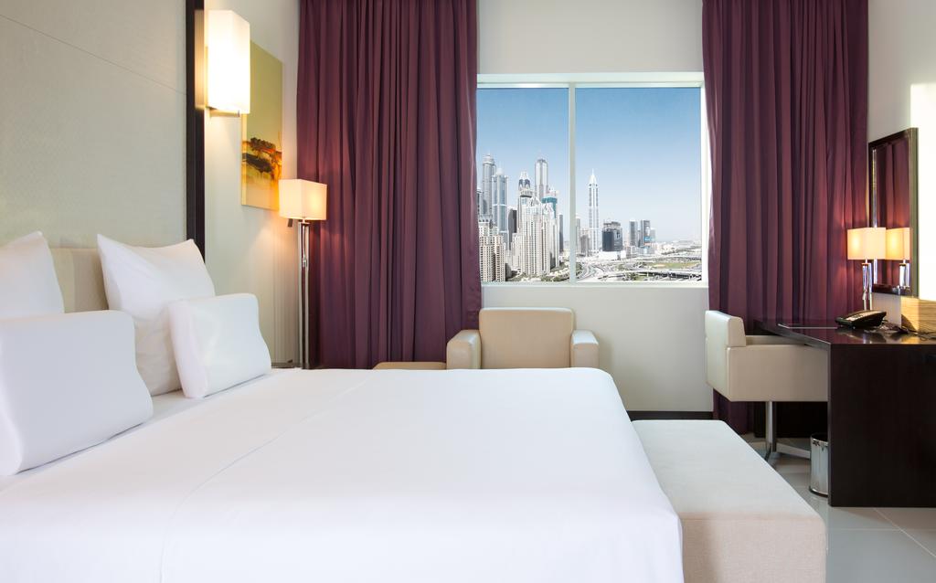 Pullman Dubai Jumeirah Lakes Towers 5*, фото 5