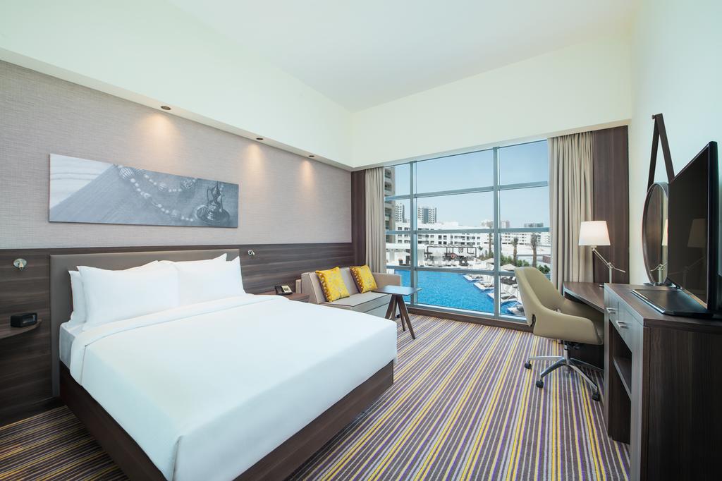 Hampton by Hilton Dubai Airport 3*, фото 7