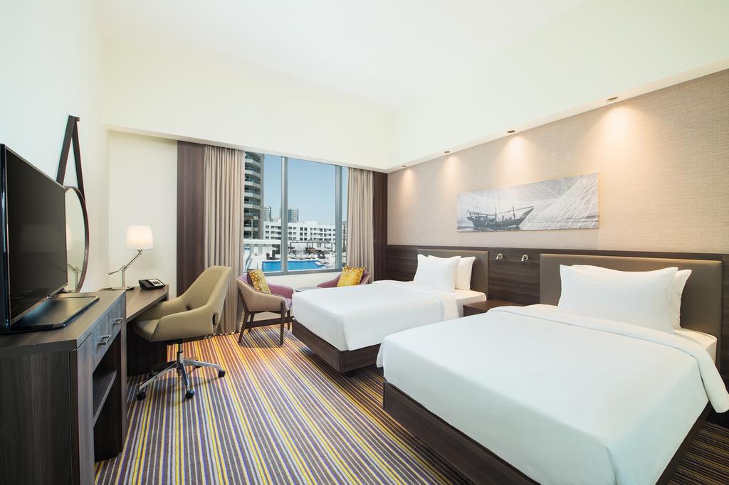 Hampton by Hilton Dubai Airport 3*, фото 8