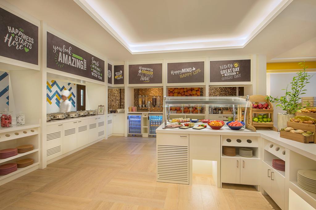 Hampton by Hilton Dubai Airport 3*, фото 9