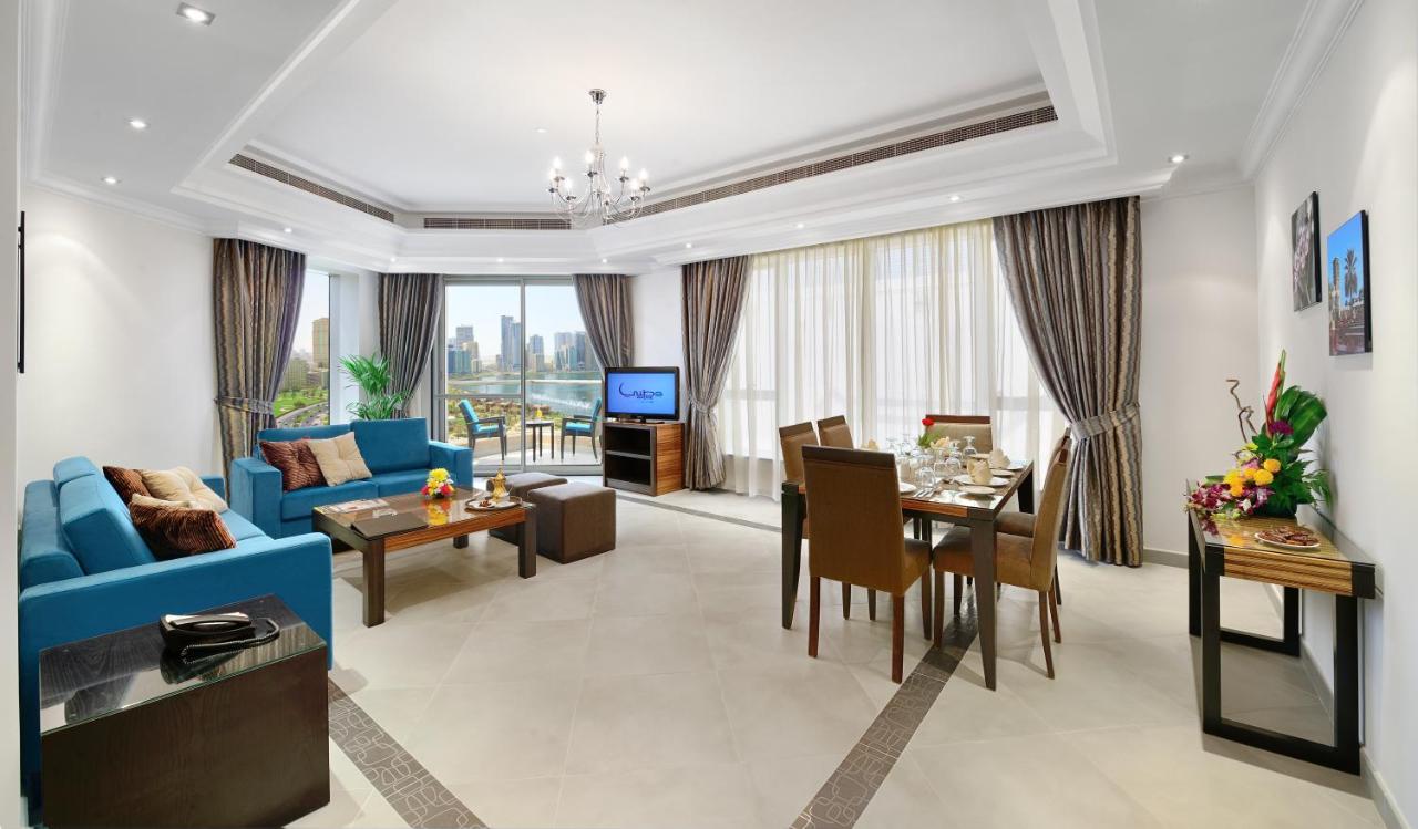 Al Majaz Premiere Hotel Apartments 5*, фото 2