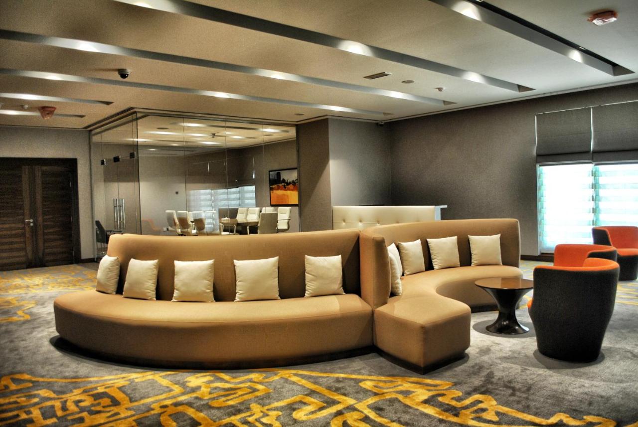 Lavender Hotel Al Nahda Dubai 4*, фото 2