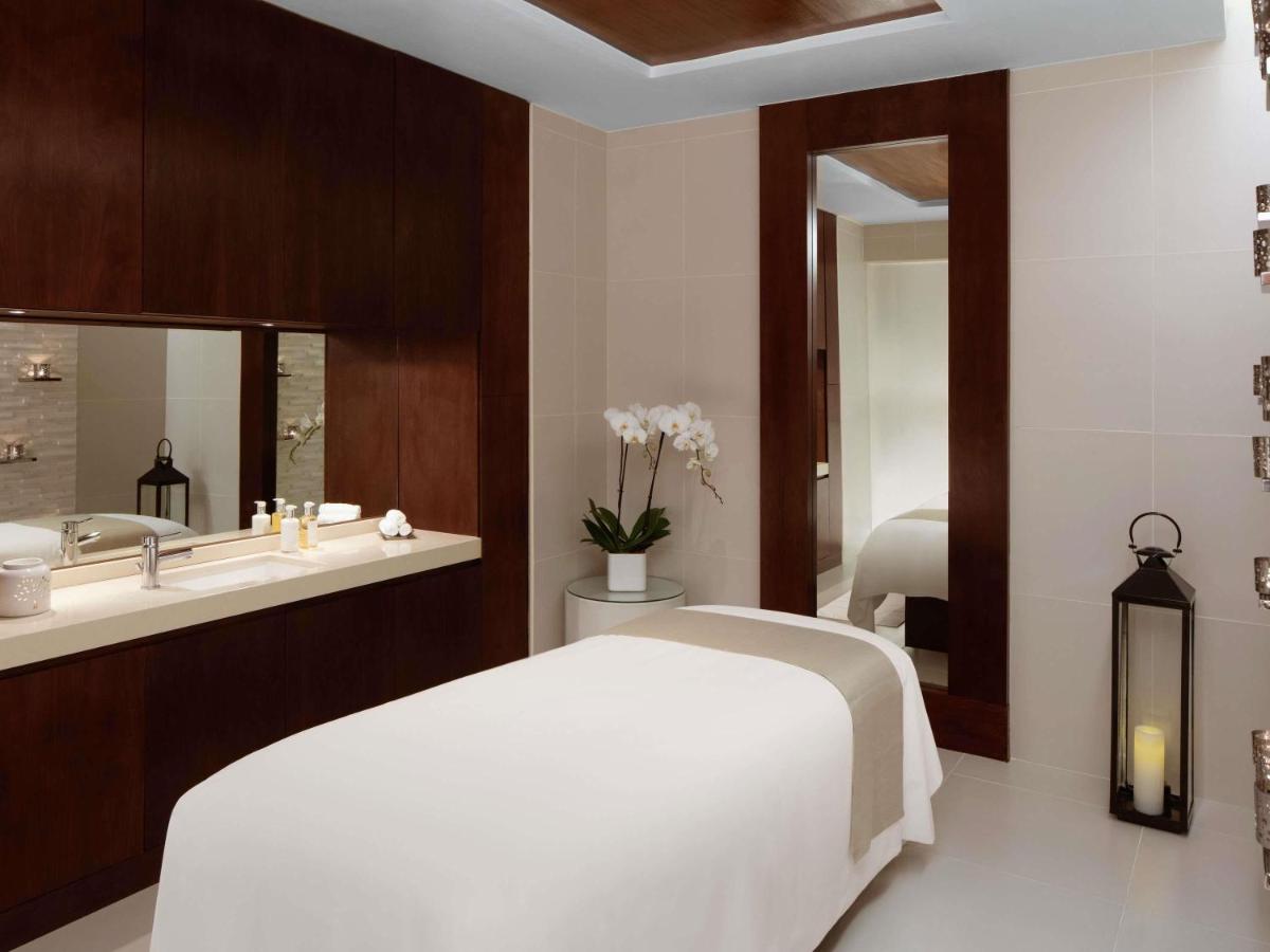 Pullman Dubai Creek City Centre Residences 4*