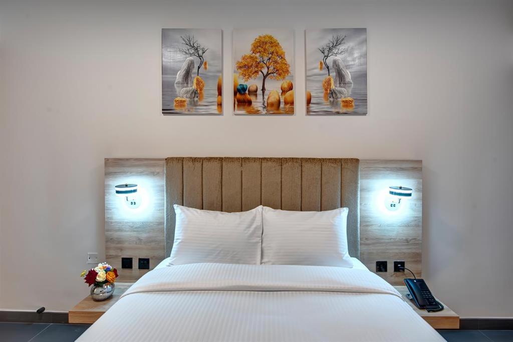 Wescott Hotel 2*