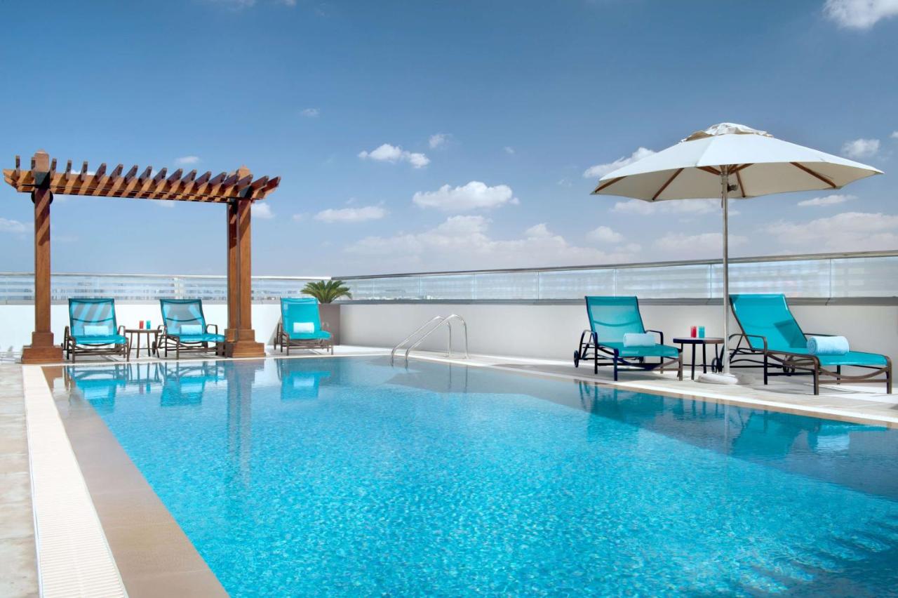 Hilton Garden Inn Dubai Al Muraqabat 4*, фото 6
