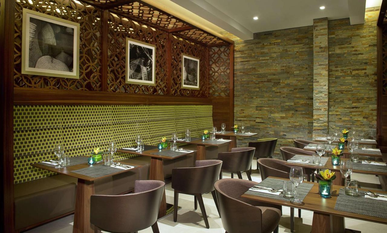 Hilton Garden Inn Dubai Al Muraqabat 4*, фото 9