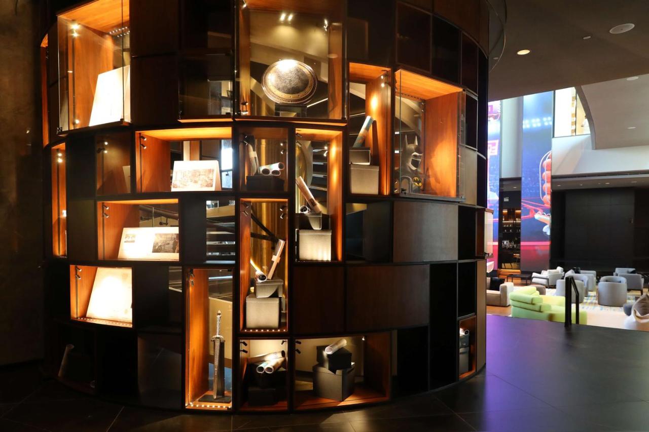The WB Abu Dhabi, Curio Collection by Hilton 5*, фото 14