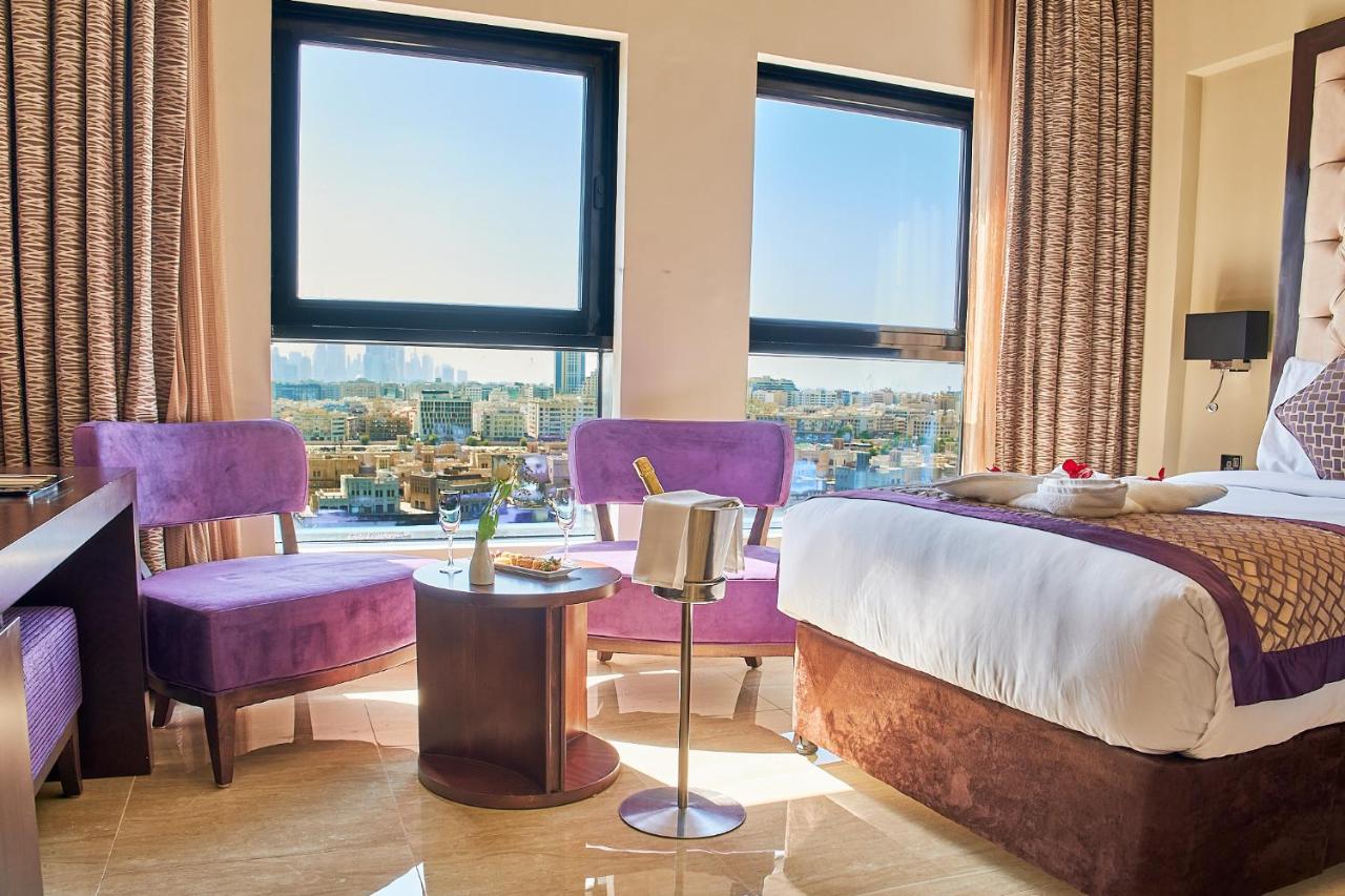 Carlton Dubai Creek Hotel 4*