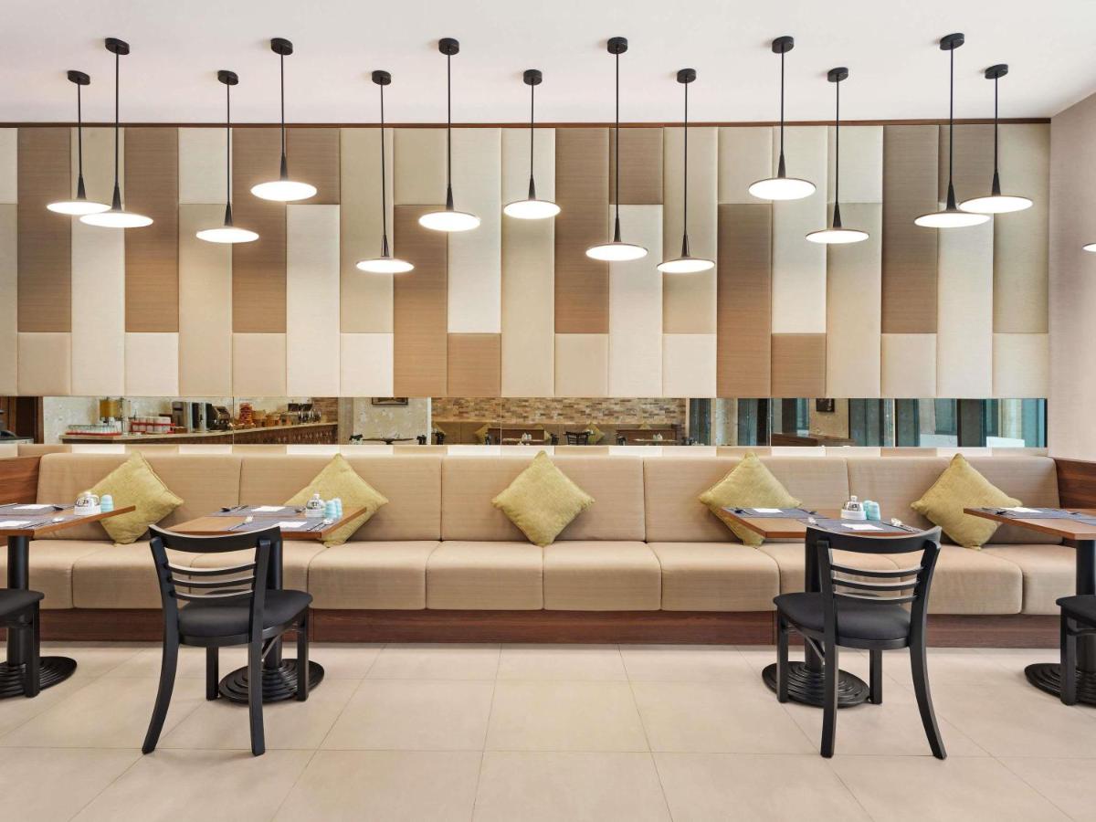 Ibis Styles Dubai Gold District 2*, фото 10