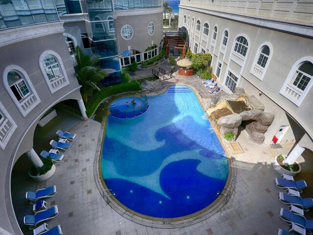 Premiere Hotel & Resort