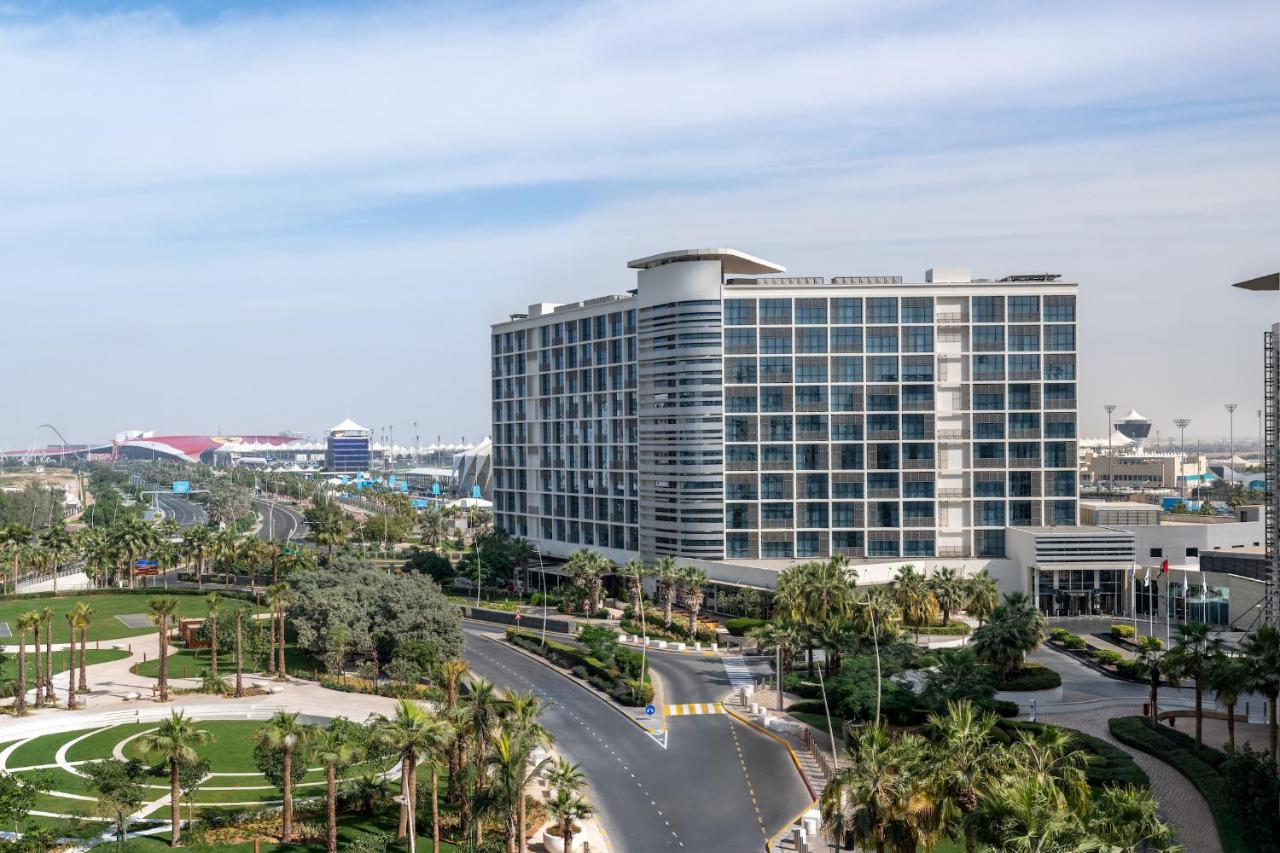 Yas Plaza Marina 4*
