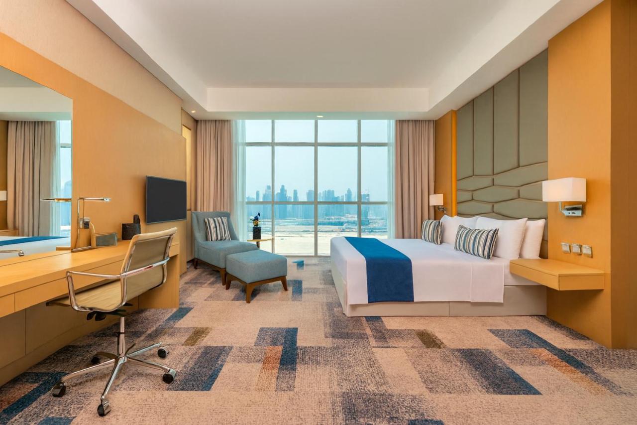 Canal Central Hotel 5*