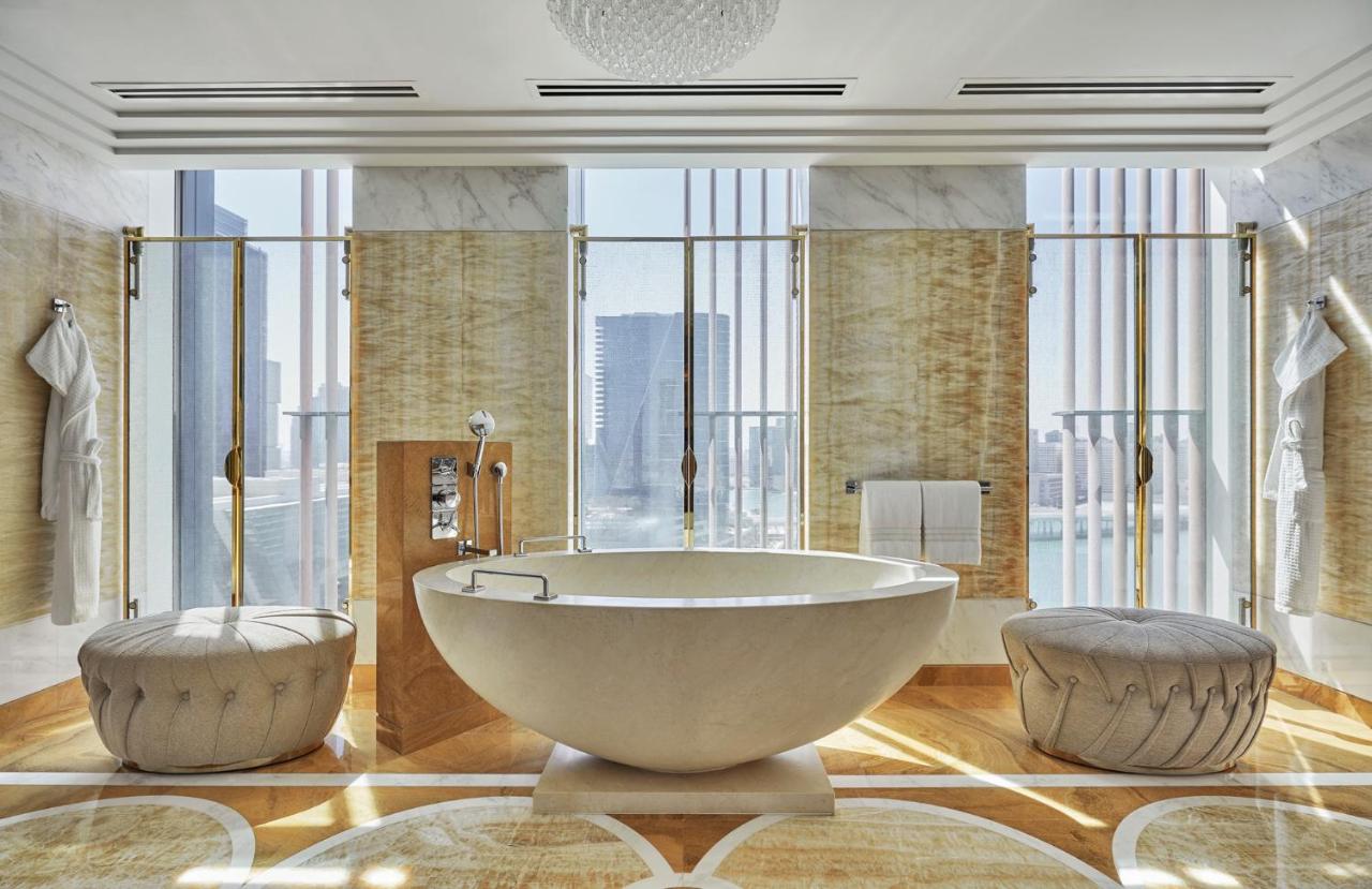 Four Seasons Hotel Abu Dhabi at Al Maryah Island 5*, фото 2