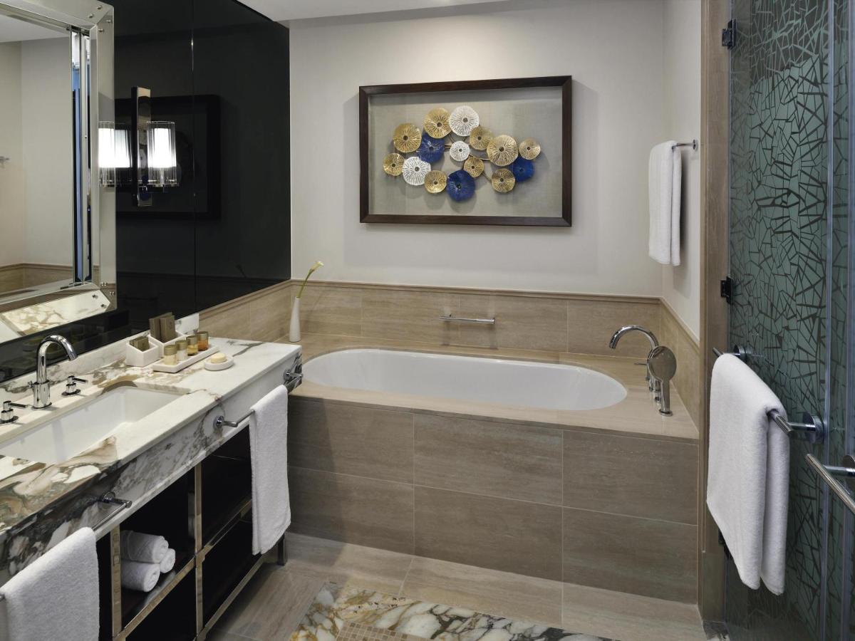 Grand Plaza Movenpick Media City 5*, фото 12