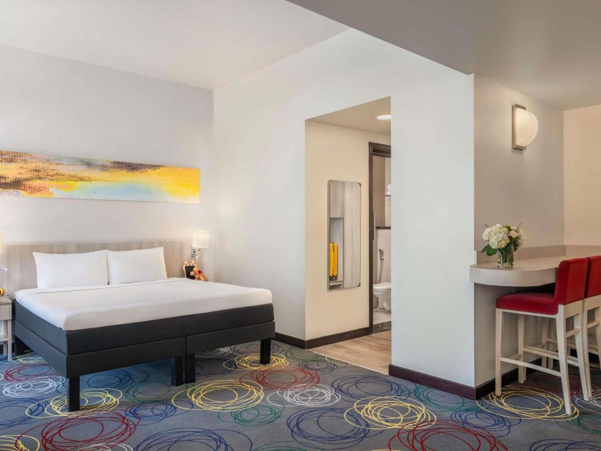 ibis Styles Dragon Mart Dubai 3*, фото 9