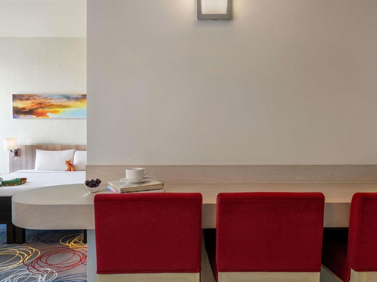 ibis Styles Dragon Mart Dubai 3*, фото 10