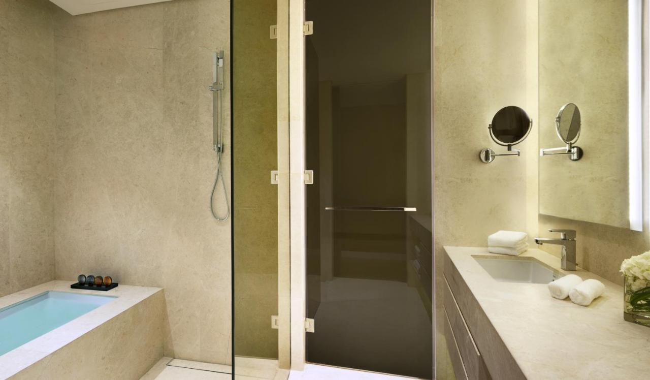 La Ville Hotel & Suites CITY WALK, Dubai, Autograph Collection 5*, фото 11