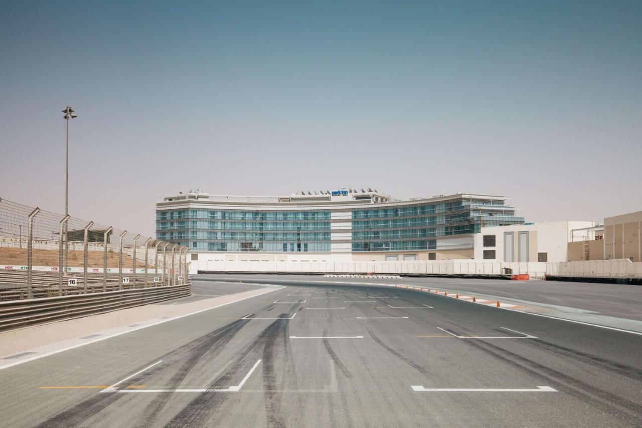Park Inn by Radisson Dubai Motor City 4*, фото 7