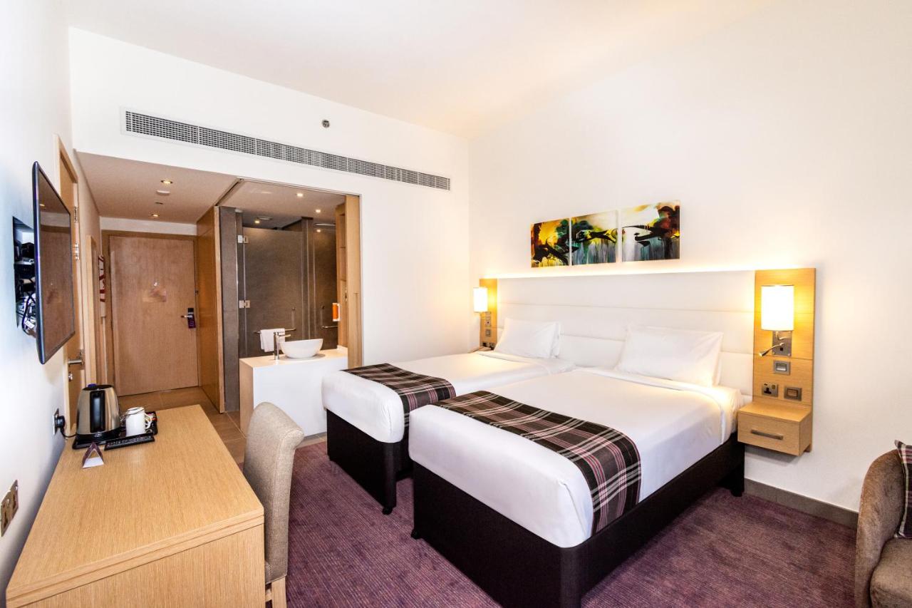 Premier Inn Dubai Dragon Mart 3*, фото 2