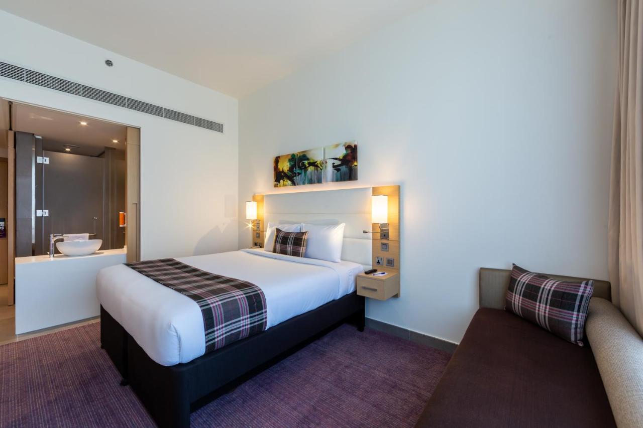 Premier Inn Dubai Dragon Mart 3*, фото 14