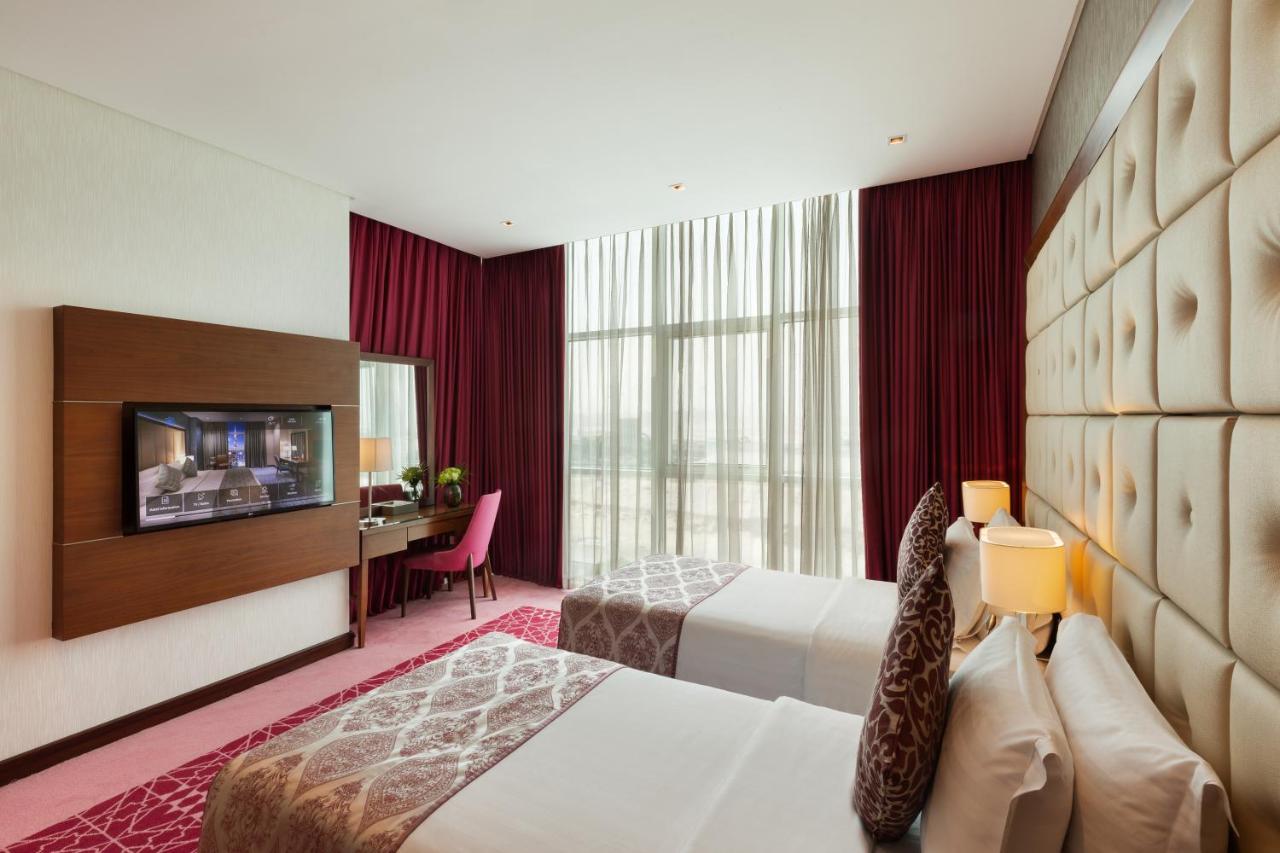 Royal Continental Suites 5*